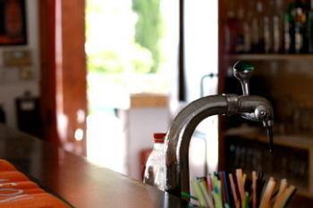Pissouriana Hotel Apartments Екстер'єр фото